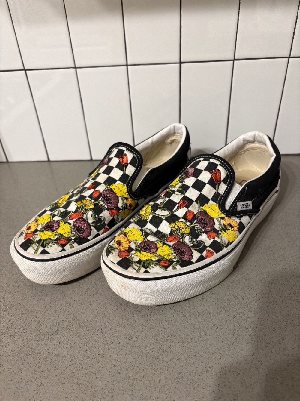 Vans “poppy checkerboard” embroidered slip on shoes - unisex m 7 / w 8.5